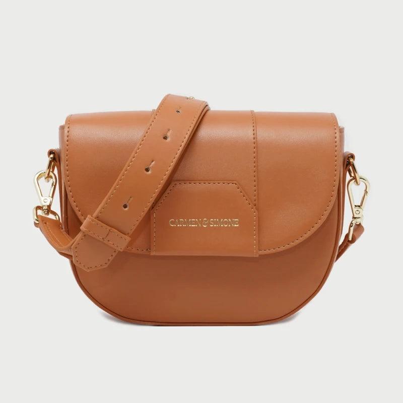 Sac bandoulière en cuir vegan CHARLES & KEITH Beige en Cuir vegan Sac bandoulière en cuir vegan CHARLES & KEITH Beige en Cuir vegan