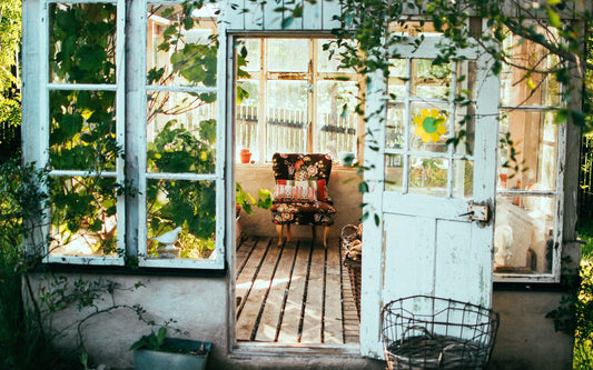 10 gestes simples [ à adopter ] pour une maison plus verte - Meanwhile Boutique