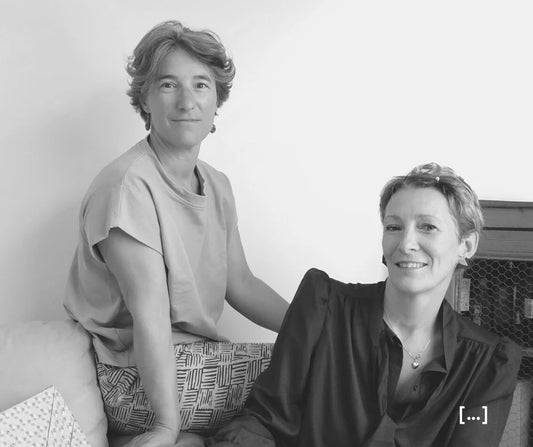 Sylvie Lou et Marie sont les fondatrices de la marque de papiers cadeaux [ ON S'EMBALLE À LA FRANÇAISE ]