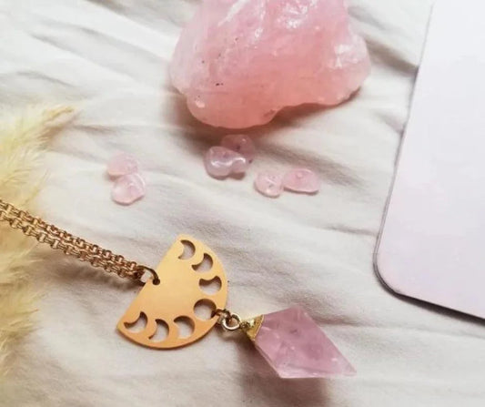 Top 6 des bijoux en pierres semi-précieuses roses - Meanwhile Boutique