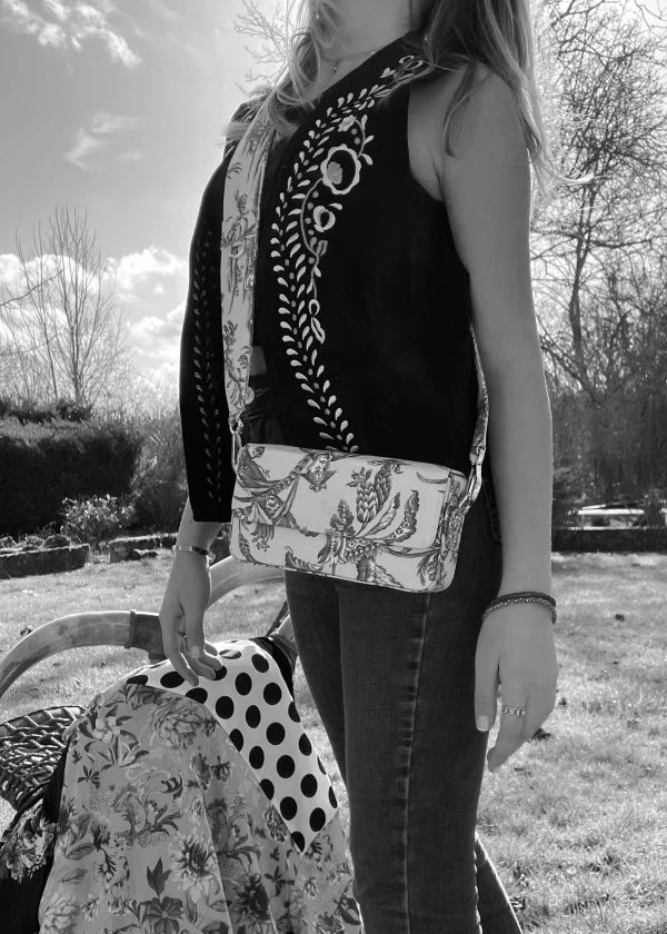 Anse sac à clearance main