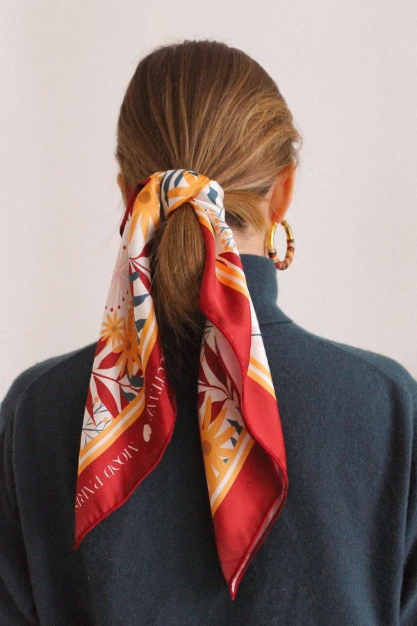 Foulard rouge, vert sapin et ocre I Automne