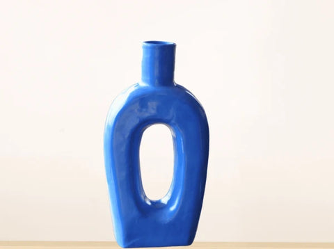 Vase longiligne fait main en céramique 