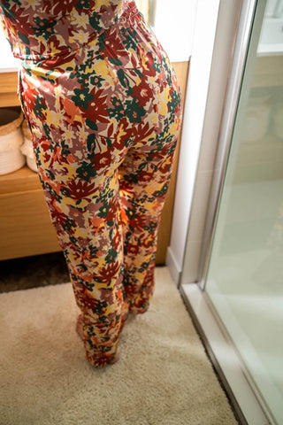 Pantalon taille haute avec motifs colorés 