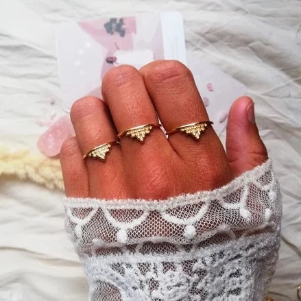 Bague doree couronne Souveraine