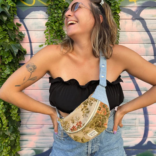 Sac Banane upcyclé Vintage Power
