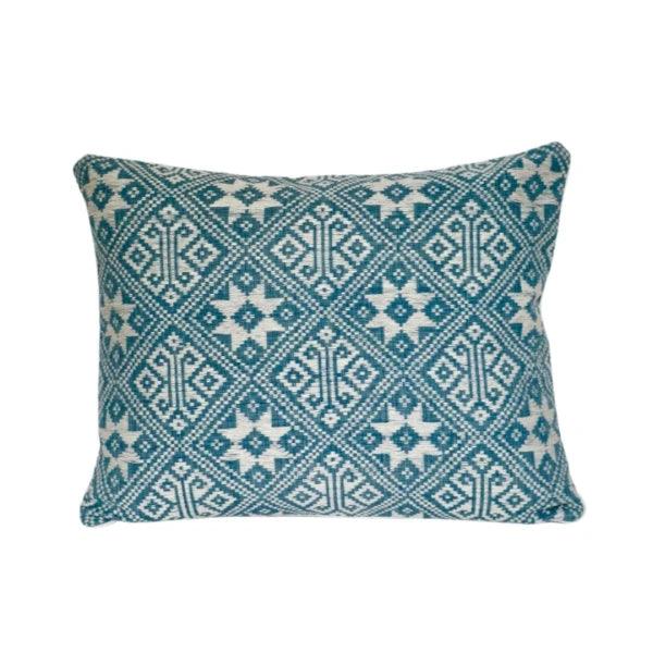 Coussin fait main bleu - Dokmai - Meanwhile Boutique