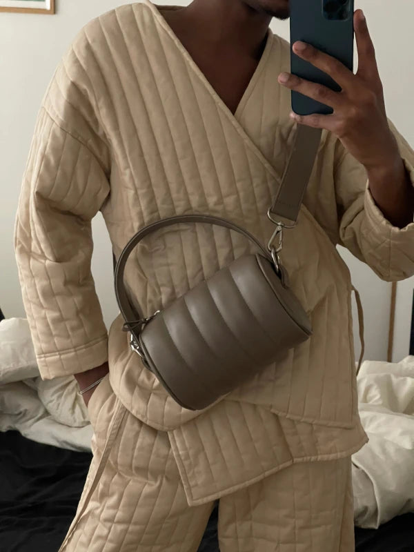 Sac Duffle Mini Matelassé en cuir vegan Gris