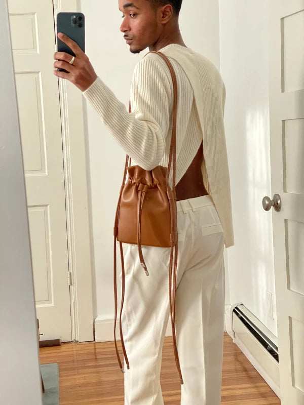 Sac Sling Pouch en cuir vegan Camel