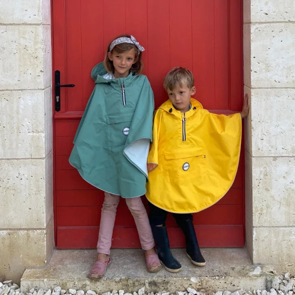 Cape de pluie éco-responsable pour enfants en polyester recyclé