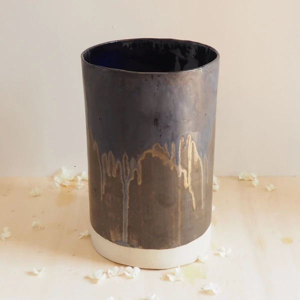 Grand vase unique fait-main en porcelaine couleur bronze