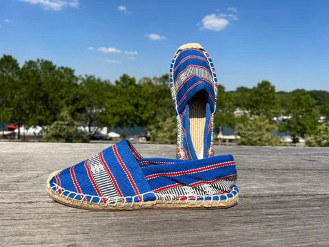 Les espadrilles Ratanakiri Bleu Roi