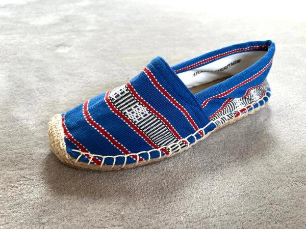 Les espadrilles Ratanakiri Bleu Roi