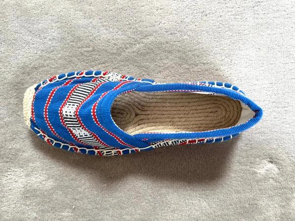 Les espadrilles Ratanakiri Bleu Roi