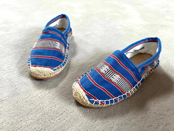 Les espadrilles Ratanakiri Bleu Roi