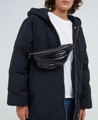 Sac banane matelassé brillant noire - Glossy