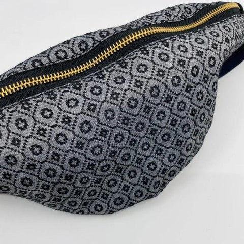 Sac banane Kachin gris et noir