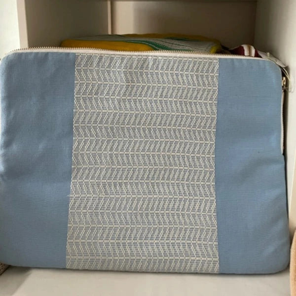 Pochette d'ordinateur 15 pouces bleu clair