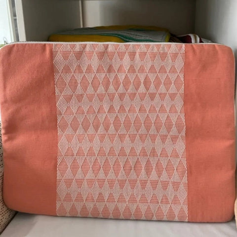 Pochette d'ordinateur 15 pouces corail