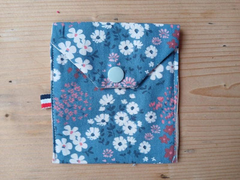 Petite Pochette Pression Upcyclée - Éco-Responsable et Solidaire