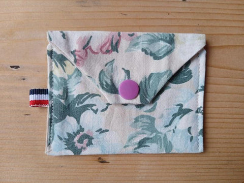 Petite Pochette Pression Upcyclée - Éco-Responsable et Solidaire