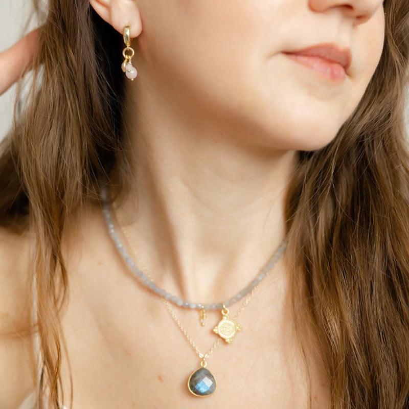 Collier de perles en labradorite