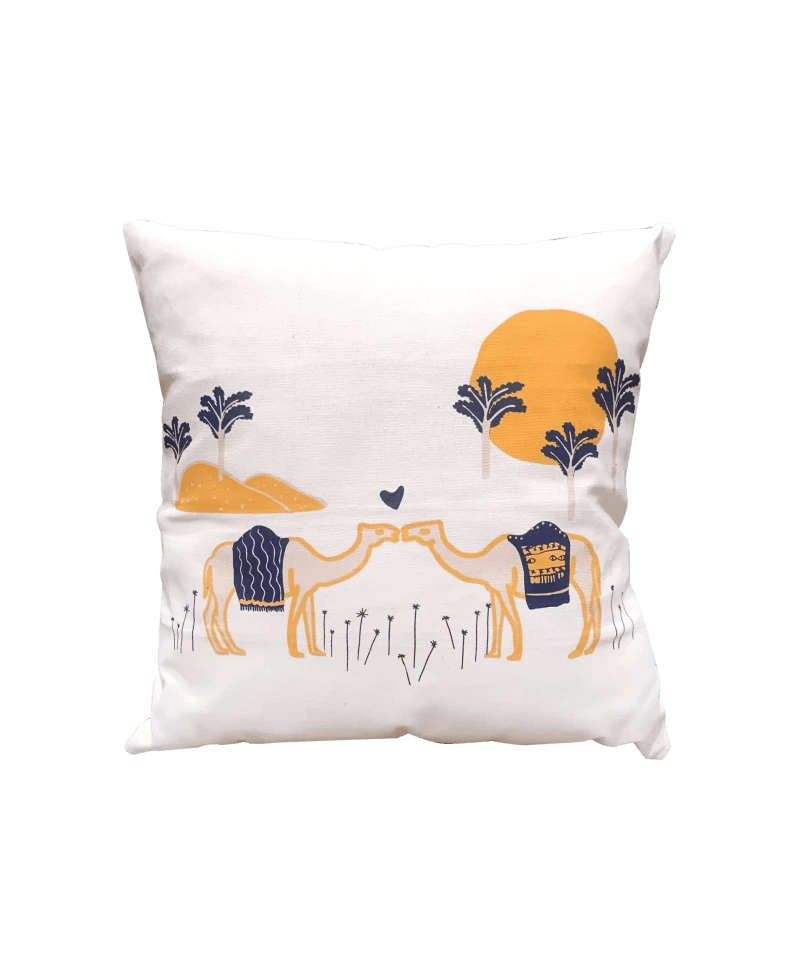 DROMAMOUR Cushion Cover