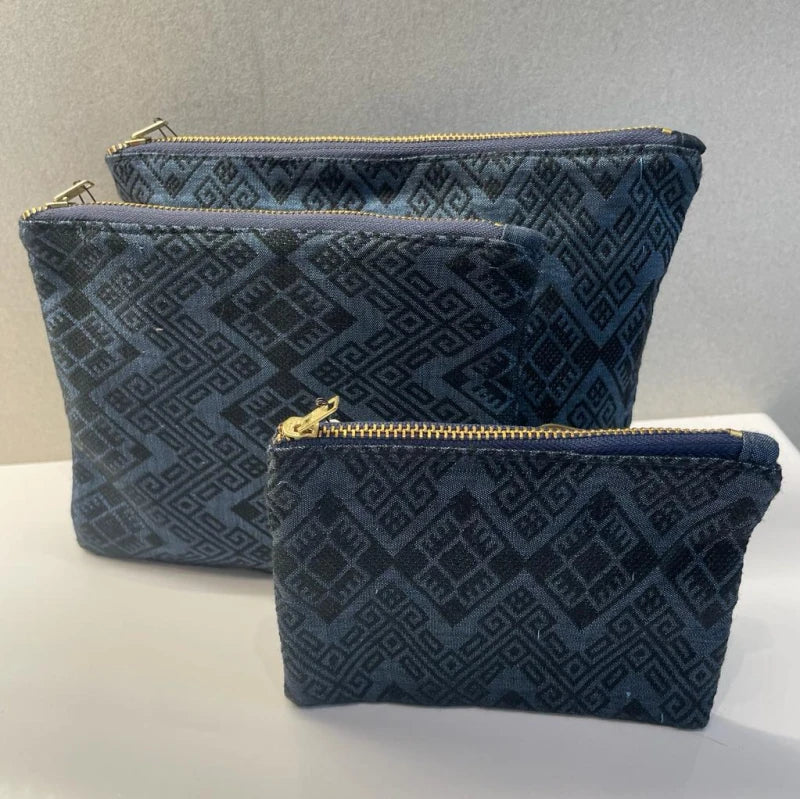 Pochette Kachin bleu nuit