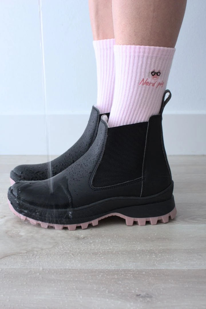 Chunky Chelsea Vegan Boots