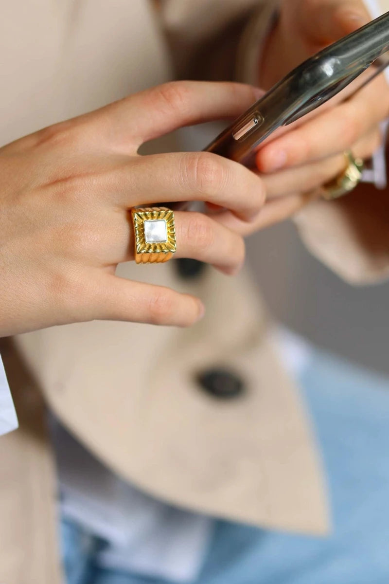 Bague Albertine plaqué or Nacre