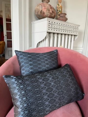 Coussin Kachin bleu nuit