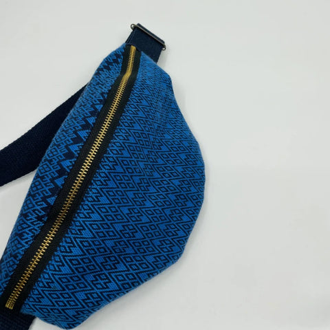 Sac banane Kachin bleu roi