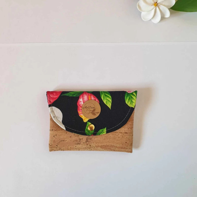 Porte-monnaie en liège Iti Noir Fleurs tropicales