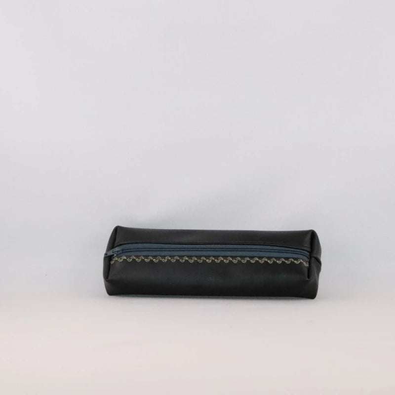 Petite trousse en alter-cuir de raisin