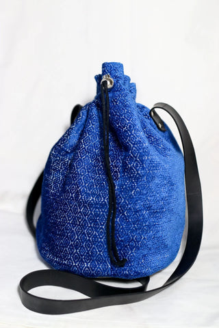 SHADE - Sac bandoulière bleu lumineux doublé