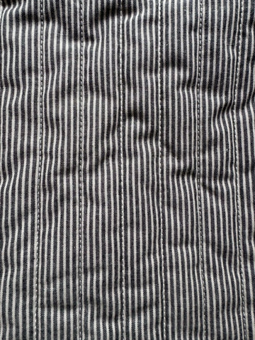 Couverture rayée gris et beige - Moomie