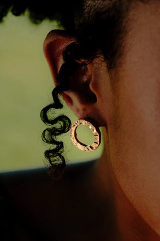 Boucles d'oreilles cercles martelés