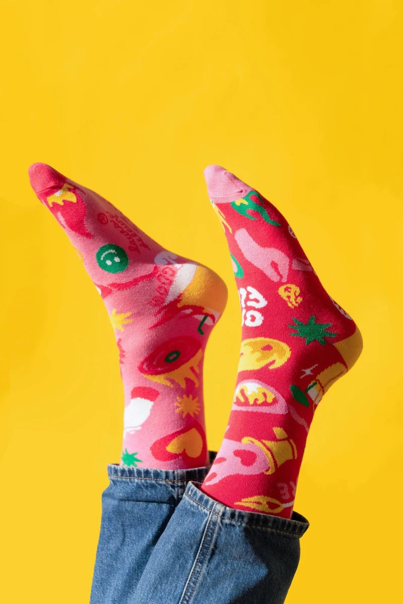Laura Deleuze | Paire de chaussettes dépareillées "On Fire" Rose & Fuchsia