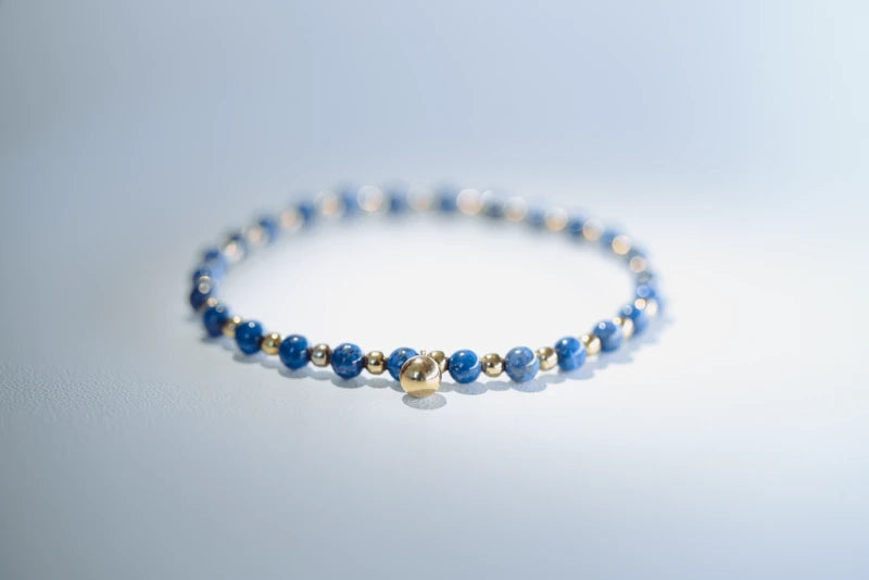 Bracelet pierres fines et perles dorées