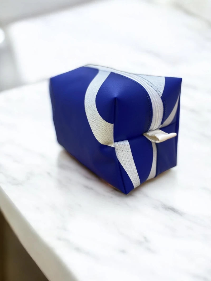 Trousse de toilette Upcyclée - Ecoresponsable et solidaire