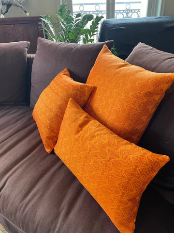 Coussin Kachin orange