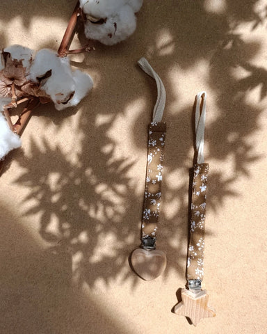 Attache tétine upcyclée