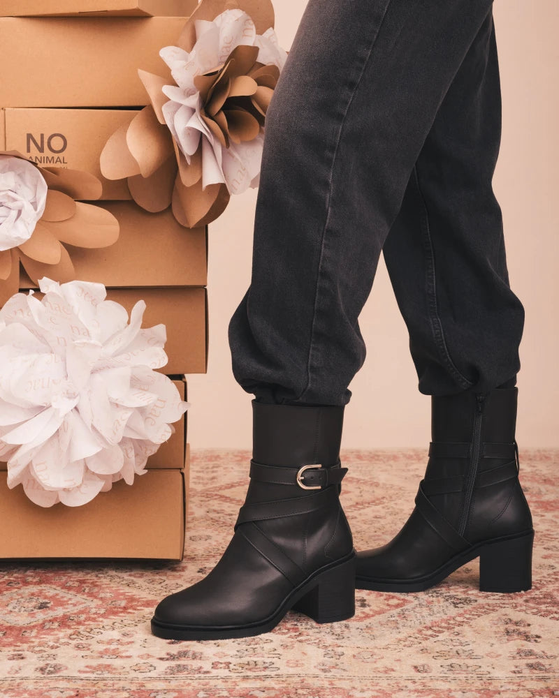 TULAI Black