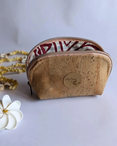 Trousse en liège et tissu polynésien