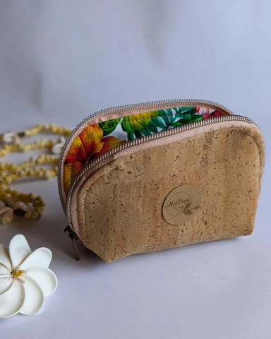 Trousse en liège et tissu polynésien