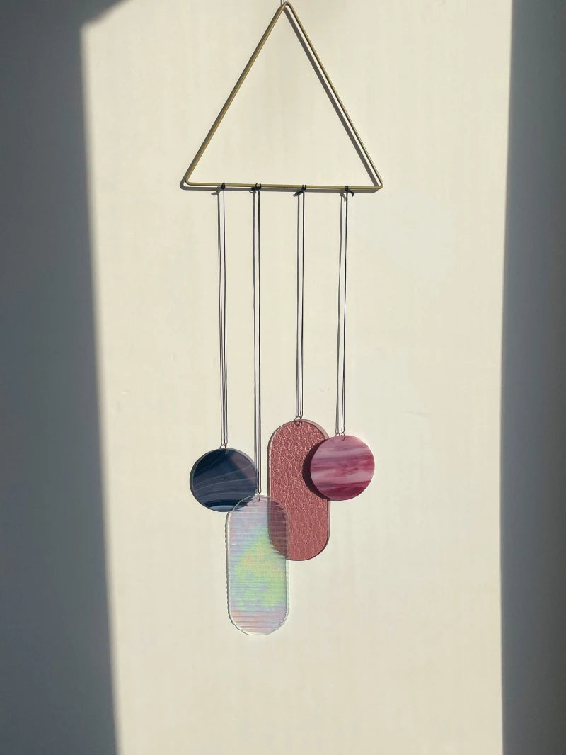 Rosa irisierender Wandbehang im Art Déco Stil