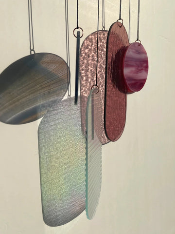 Rosa irisierender Wandbehang im Art Déco Stil