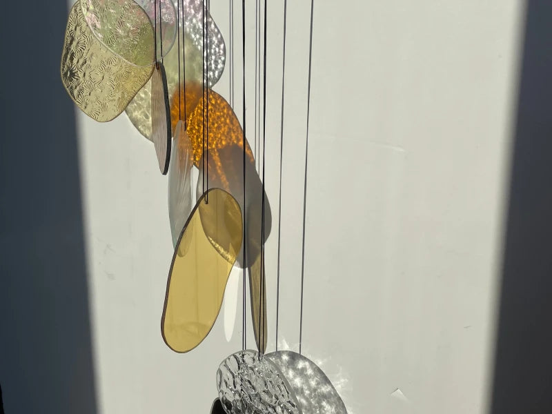 Gelb & orange organisch geformte Wandkunst mit antikem Spiegel
