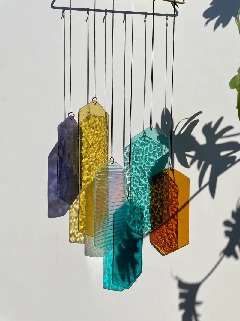 Mobile mit geometrischem Glas