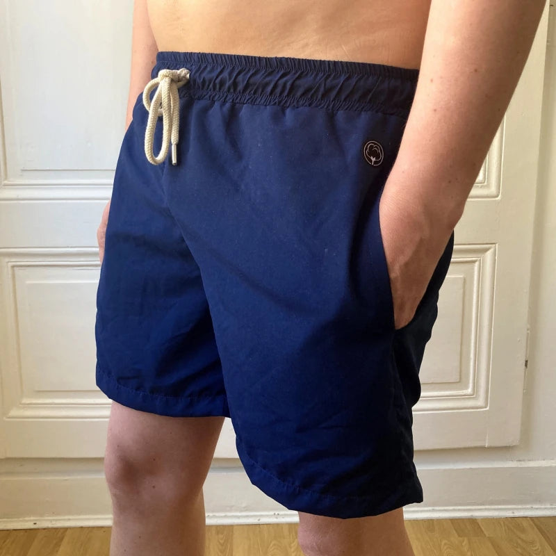 Le short de bain recyclé